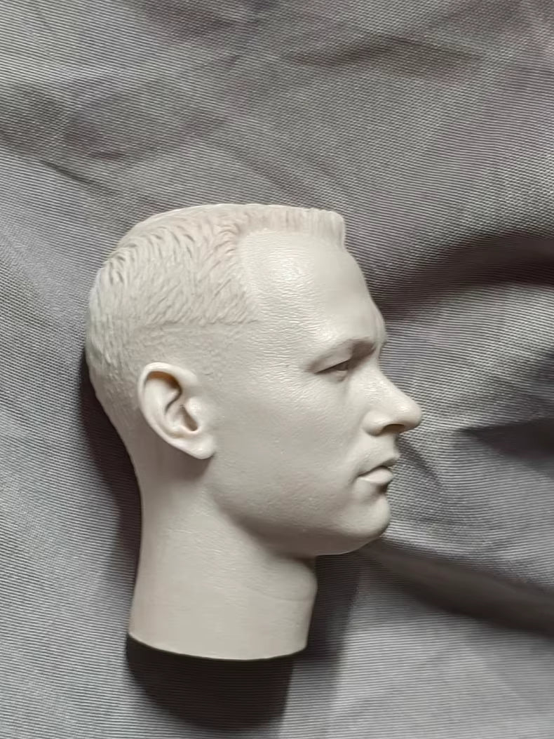 Tom Hanks Forrest Gump 1/6 scale unpainted head sculpt